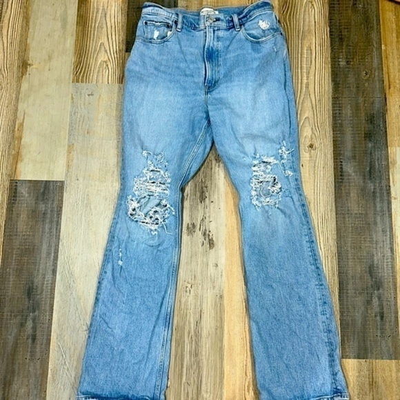 Abercrombie & fitch flare jeans - Picture 2 of 4